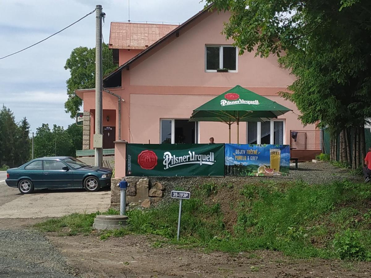 U Kremilka Hotel Jicin Exterior photo